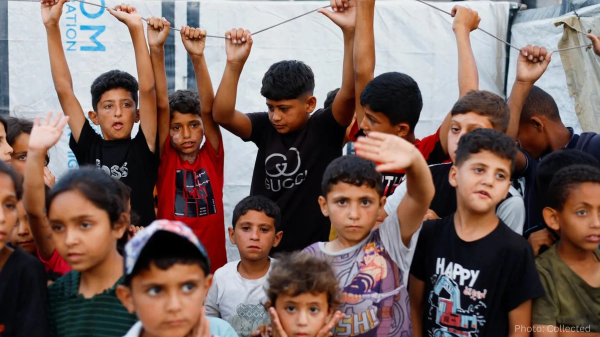 Palestinian Football Association Says Goalkeeper Saleem Al-Ashqar Killed in Gaza as World Cup Fans Show Solidarity