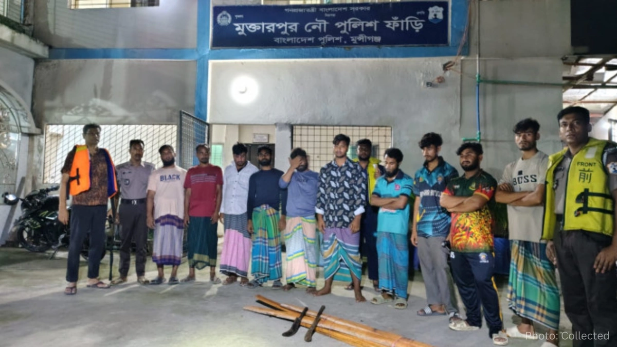10 Suspected Robbers Arrested in Munshiganj While Allegedly Preparing for River Heist