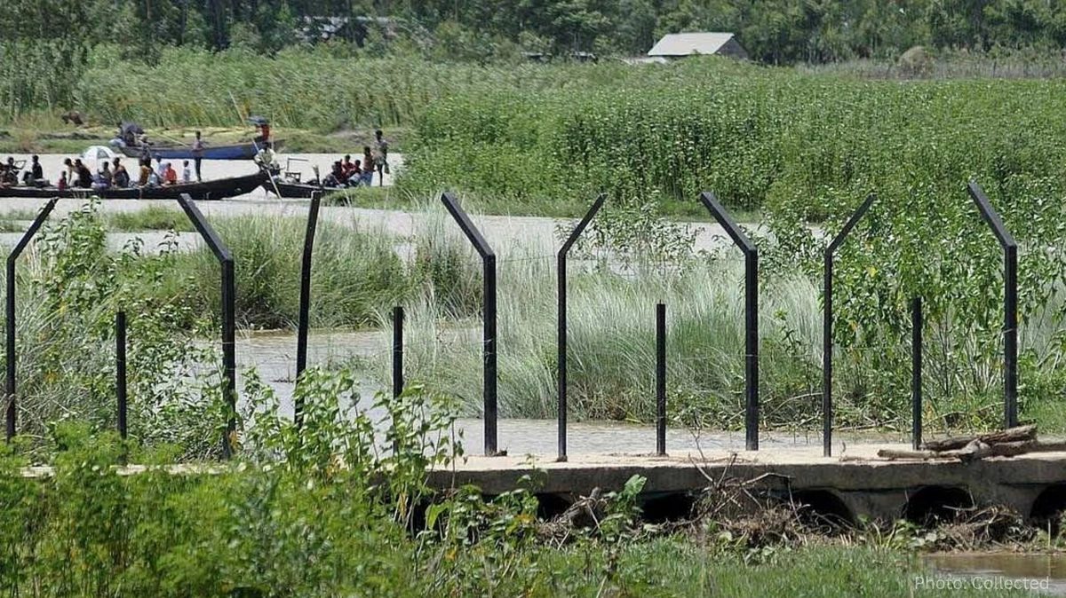 Bangladesh Considering Border Fencing Along Myanmar and Sensitive India Frontier Areas, Home Minister Tells Parliament