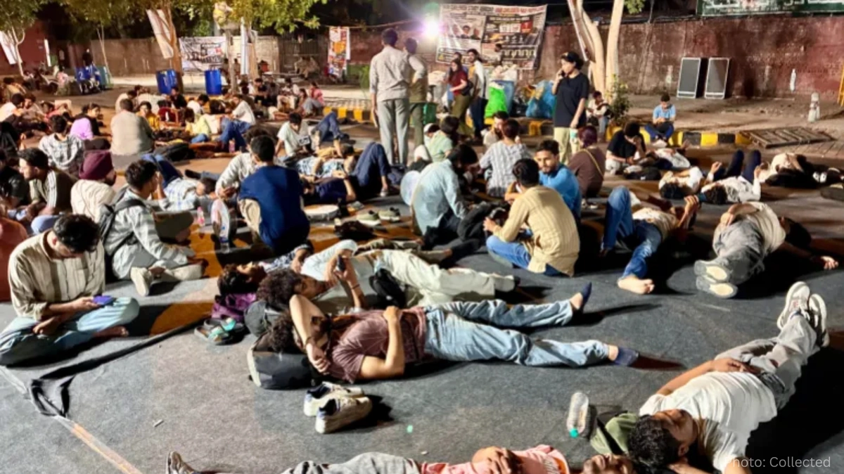 India’s ‘Cockroach’ Movement Launches Indefinite Protest, Demands Education Minister’s Resignation