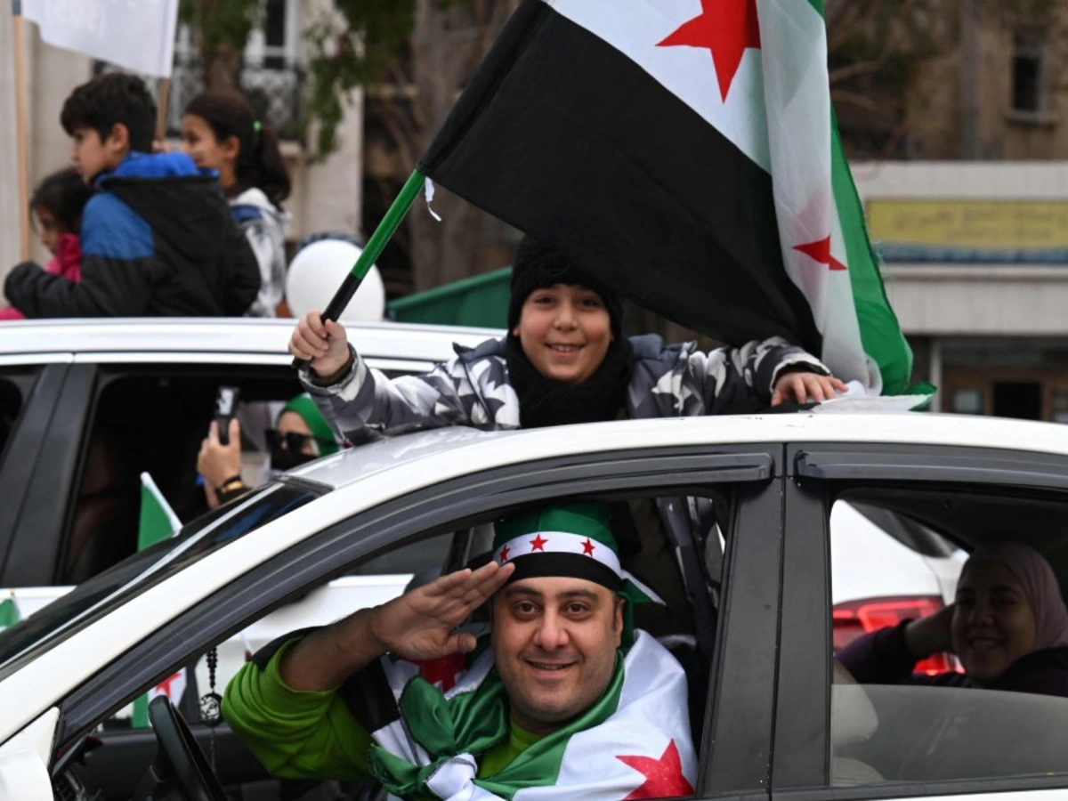 US Lifts Permanently Sanctions on Syria