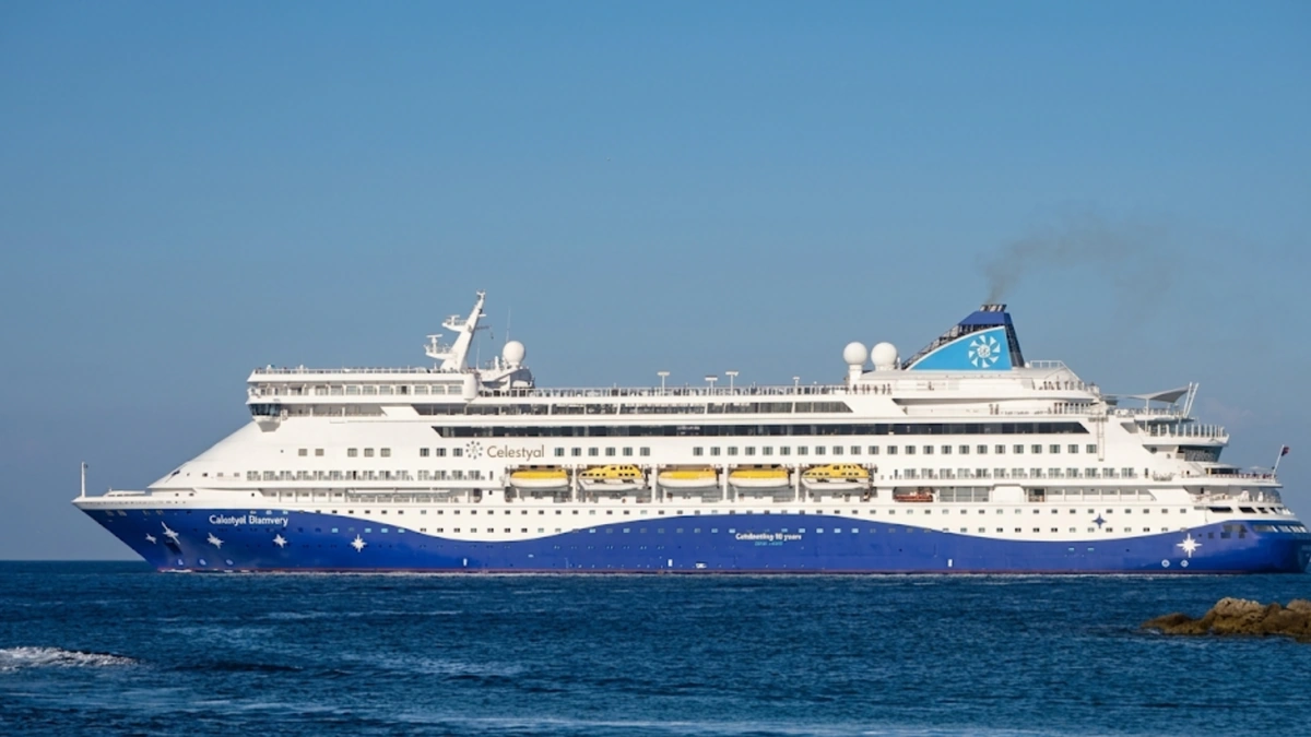 Cruise Ship Crosses Strait of Hormuz After 47 Days Amid Regional Tensions